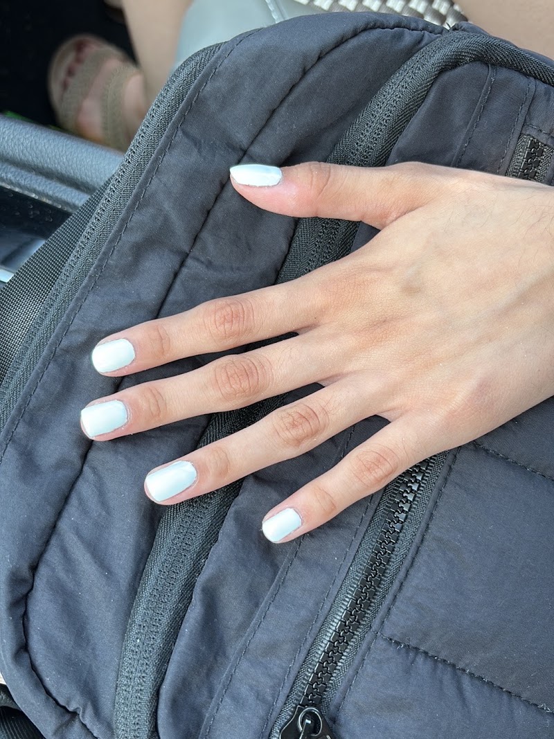 Paradise nails & spa, nail salon in Salisbury, NC, photo 2 of 9
